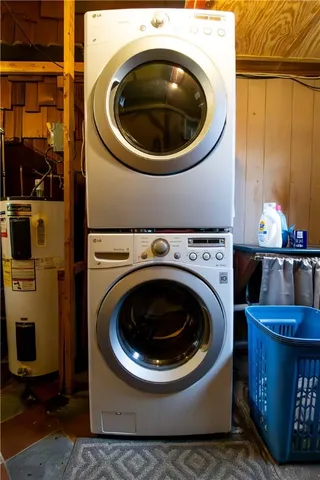 $799,000 | 137 Bonnet Shores Road, Narragansett, RI 02882