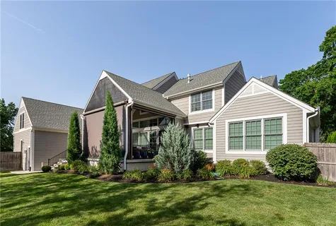 $1,950,000 | 8900 Mohawk Lane, Leawood, KS 66206