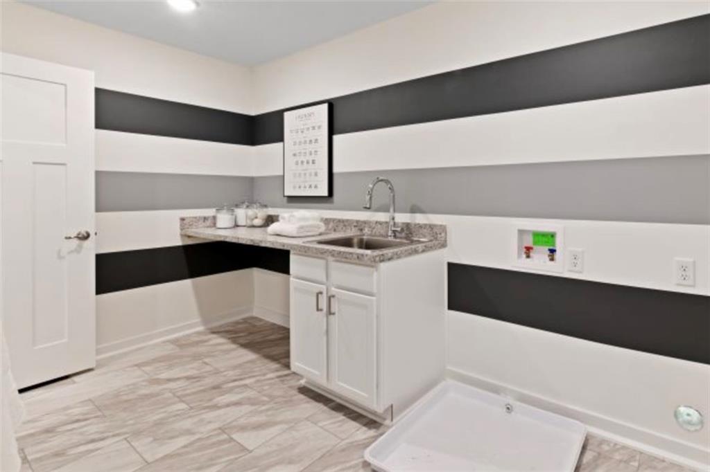 279 Froebe Road Venetia, PA 15367 - Photo 12 of 12 Gallery Image 12