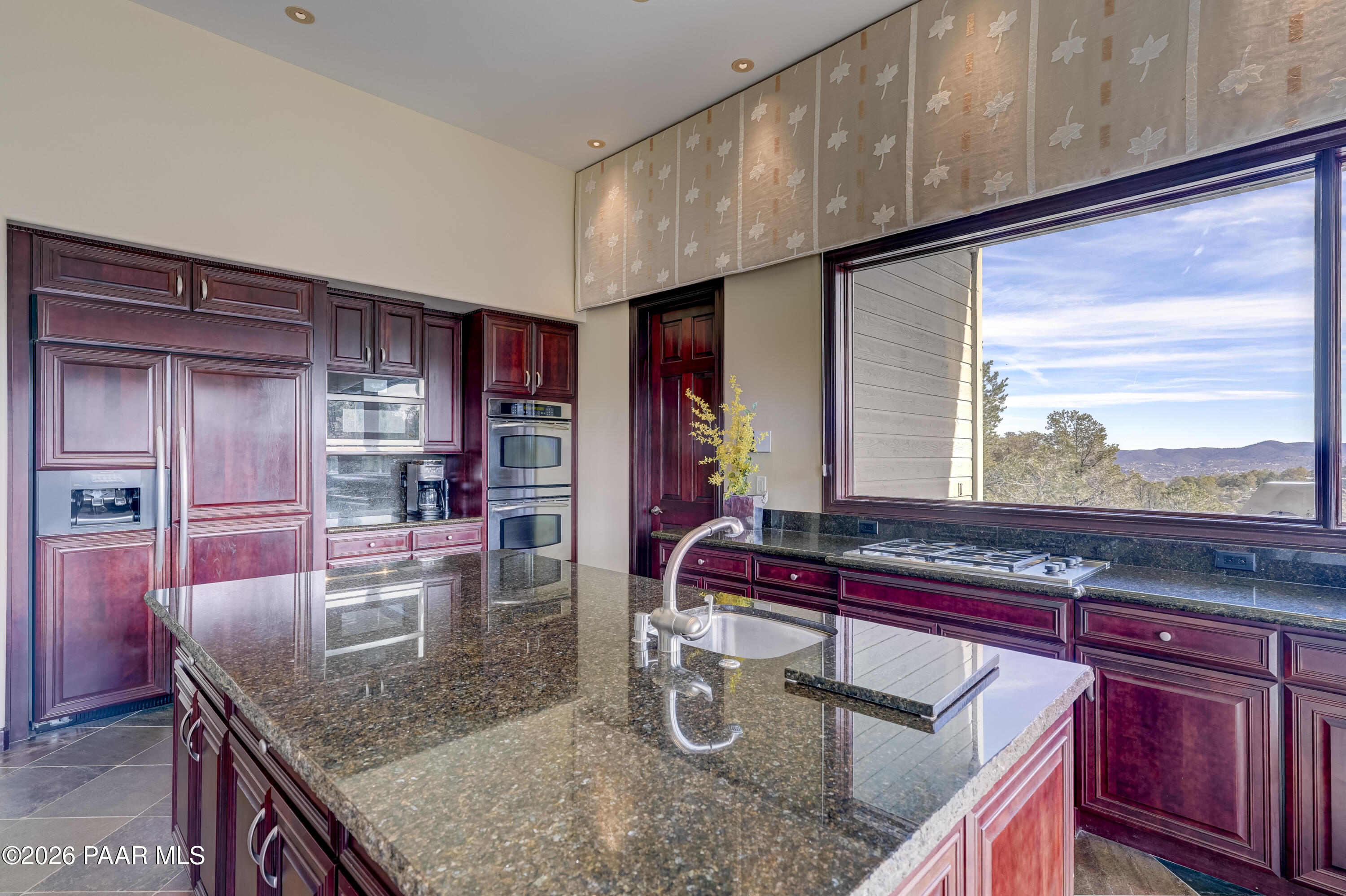 1065 High Valley Ranch Road Prescott, AZ 86303 - Photo 17 of 58 Gourmet Kichen