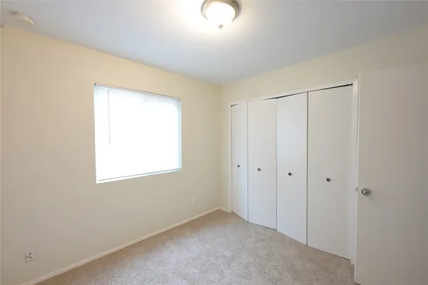 $2,395 | 107 Cloudview Drive, Austin, TX 78745