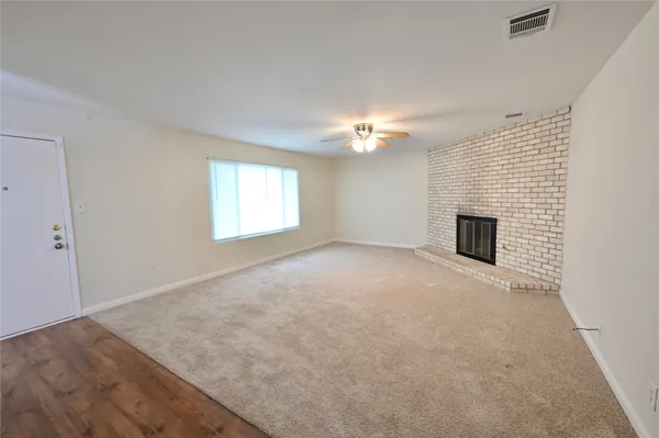 $2,395 | 107 Cloudview Drive, Austin, TX 78745