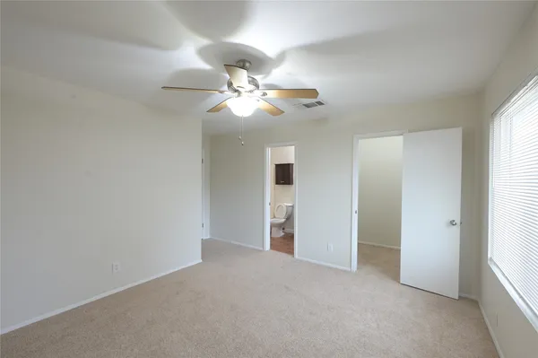 $2,395 | 107 Cloudview Drive, Austin, TX 78745