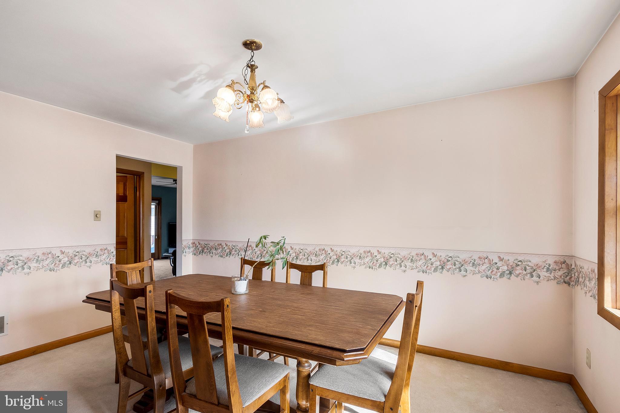 2908 Eagleville Road Norristown, PA 19403 - Photo 4 of 32 Gallery Image 4