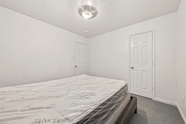 $1,990 | 15707 Crooked Arrow Drive, Sugar Land, TX 77498