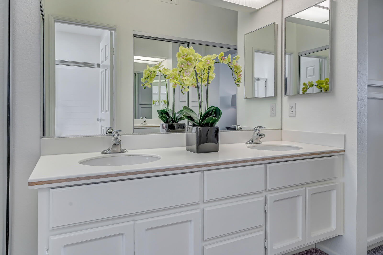 401 El Cielo Road, Unit 108 Palm Springs, CA 92262 - Photo 20 of 33 19_Image_22_mls
