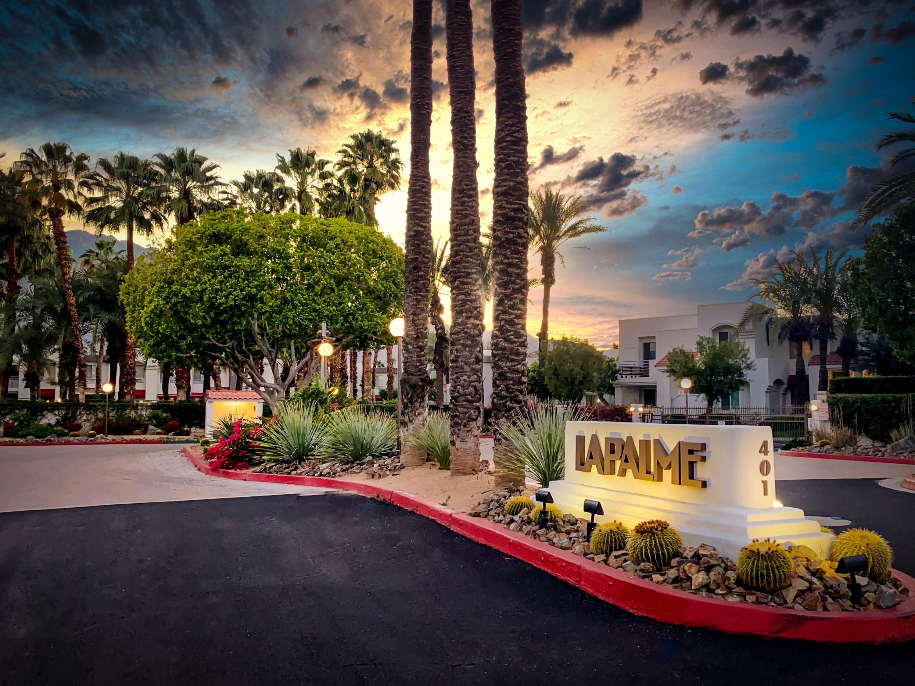 401 El Cielo Road, Unit 108 Palm Springs, CA 92262 - Photo 33 of 33 La Palme Entrance