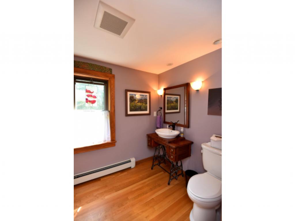 10 Saunders Road Goffstown, NH 03045 - Photo 13 of 36