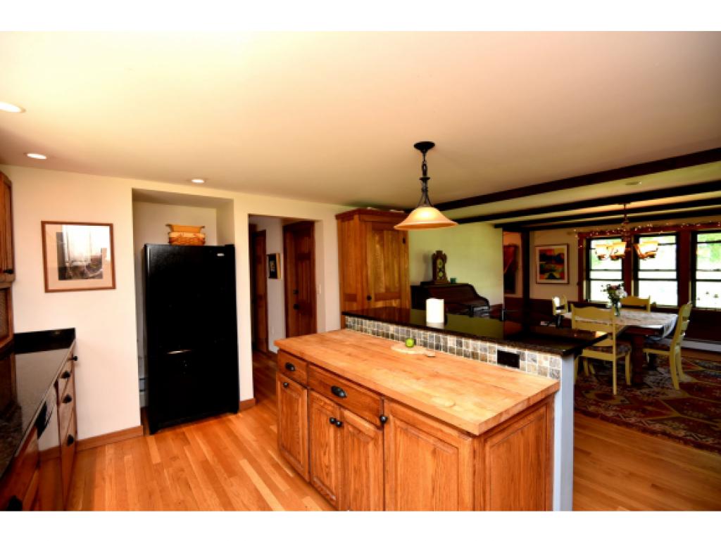 10 Saunders Road Goffstown, NH 03045 - Photo 14 of 36