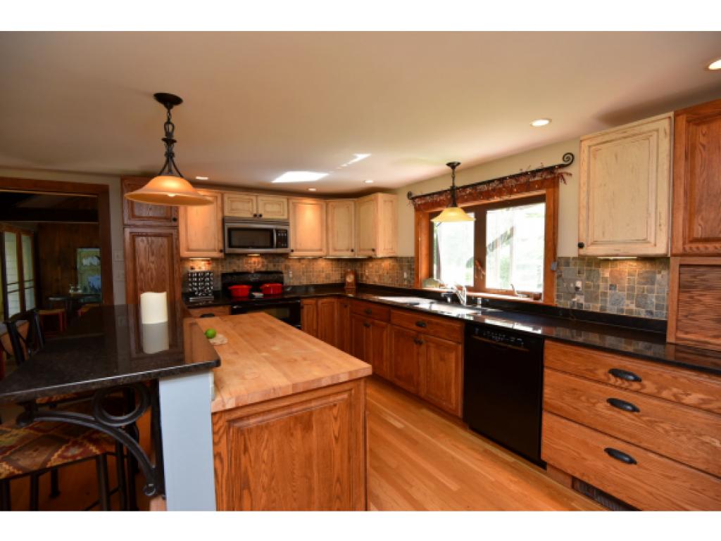 10 Saunders Road Goffstown, NH 03045 - Photo 15 of 36