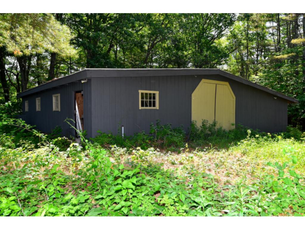 10 Saunders Road Goffstown, NH 03045 - Photo 7 of 36