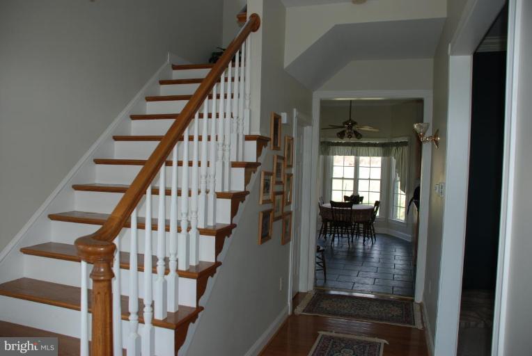 826 Valley Road Knoxville, MD 21758 - Photo 4 of 17 Entrance / Foyer