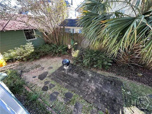 $2,800 | 631 East 40th Street, Savannah, GA 31401