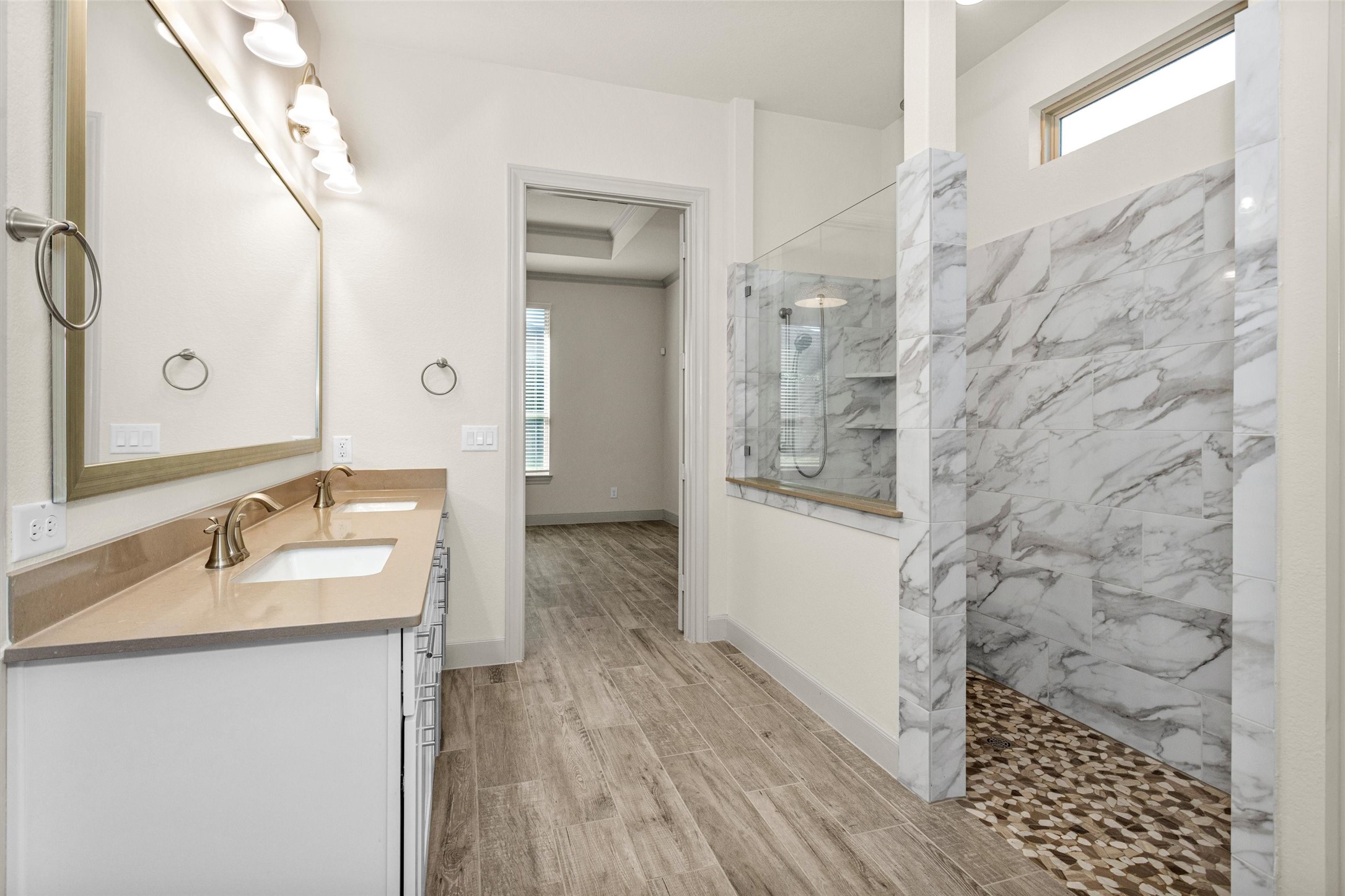 209 Fox Trotter Spring, TX 77382 - Photo 19 of 33 Luxurious, spacious shower.