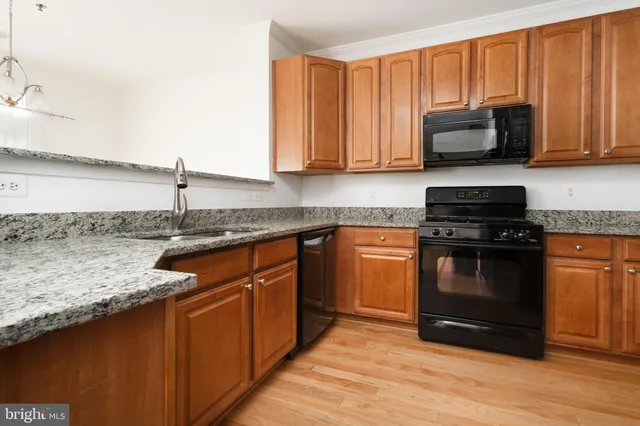 $2,995 | 8975 Harrover Place, Unit 75A, Lorton, VA 22079