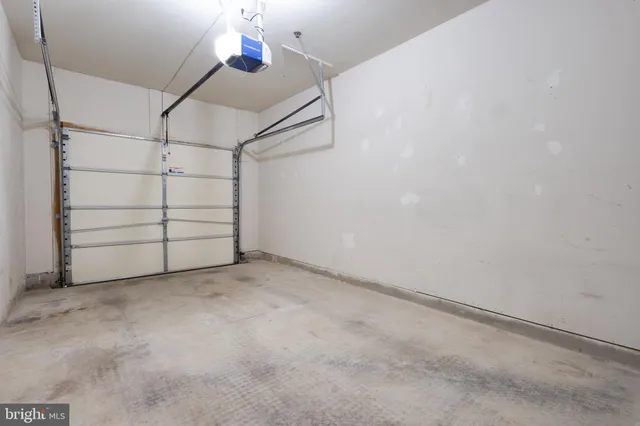 $2,995 | 8975 Harrover Place, Unit 75A, Lorton, VA 22079