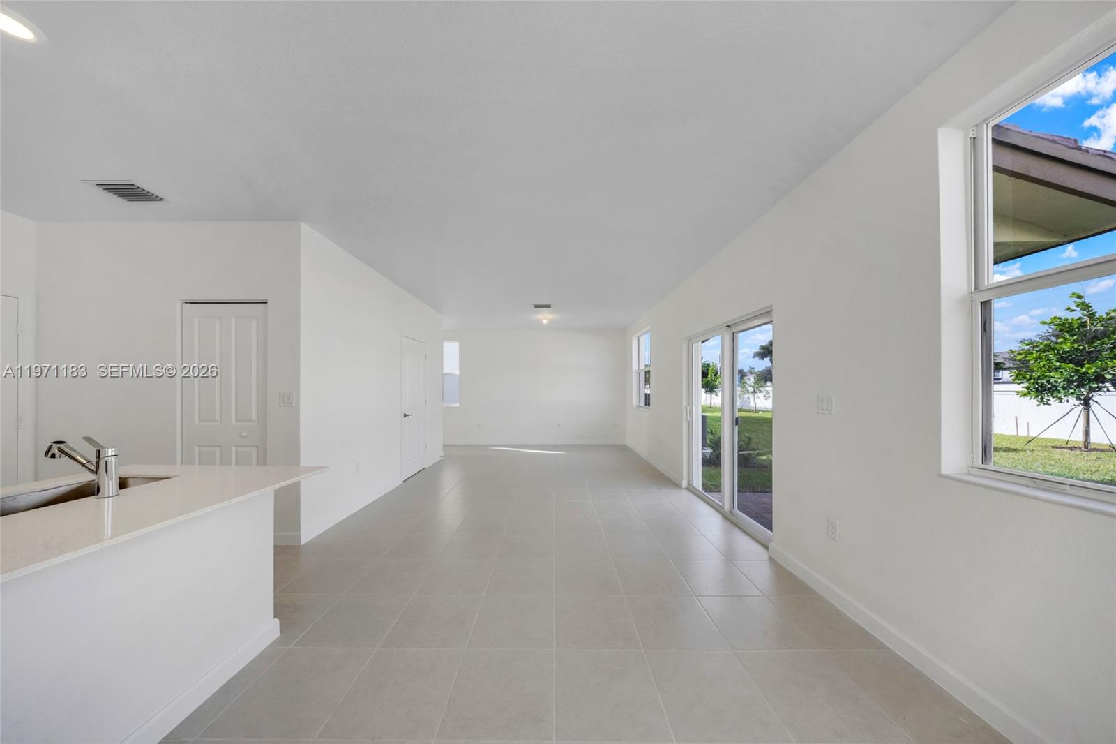 2448 Southeast 27th Terrace, Unit 2448 Homestead, FL 33035 - Photo 12 of 38