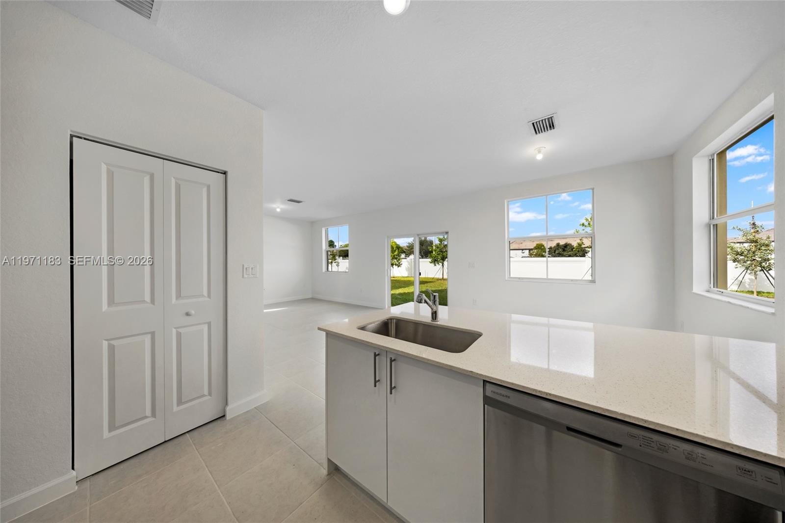 2448 Southeast 27th Terrace, Unit 2448 Homestead, FL 33035 - Photo 16 of 38