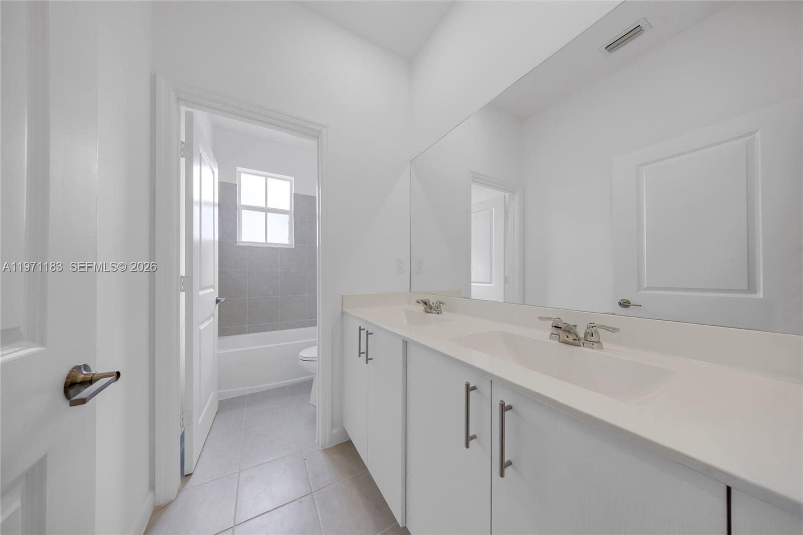 2448 Southeast 27th Terrace, Unit 2448 Homestead, FL 33035 - Photo 30 of 38