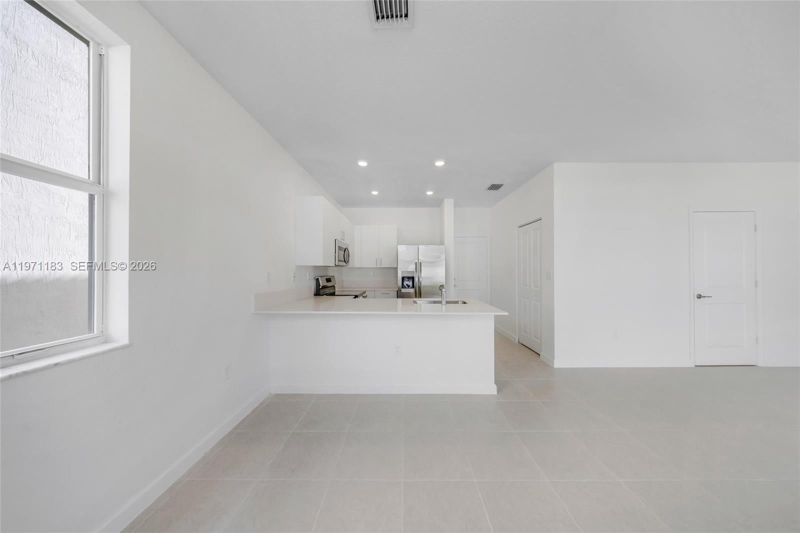 2448 Southeast 27th Terrace, Unit 2448 Homestead, FL 33035 - Photo 10 of 38