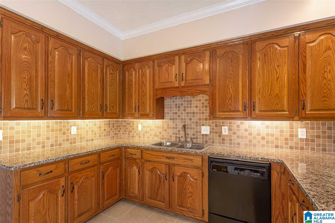 305 Wind Ridge Northeast Jacksonville, AL 36265 - Photo 7 of 46