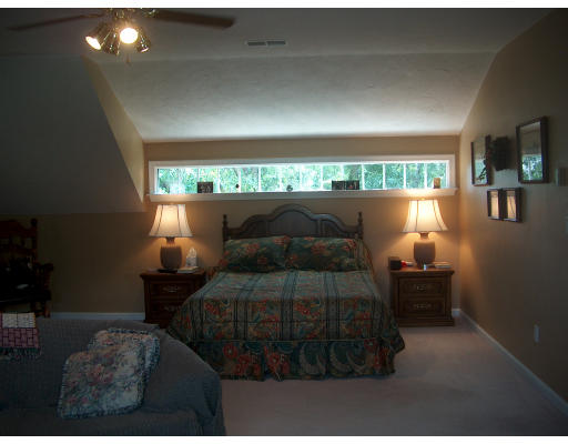 15 Colella Farm Road Hopkinton, MA 01748 - Photo 12 of 16 Gallery Image 12