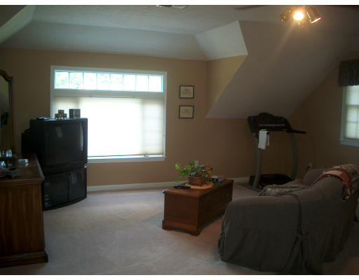 15 Colella Farm Road Hopkinton, MA 01748 - Photo 13 of 16 Gallery Image 13