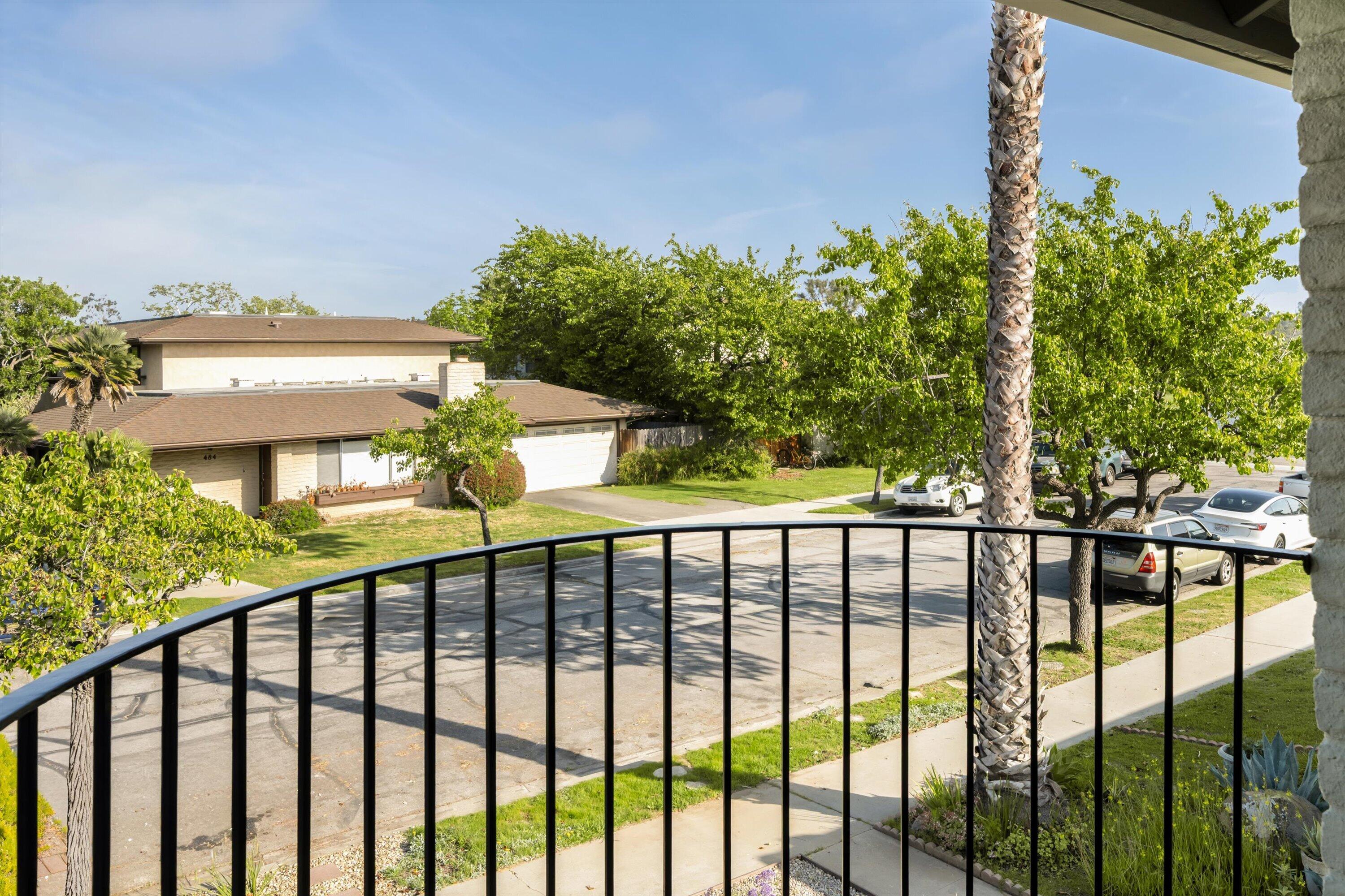 475 Linfield Place Goleta, CA 93117 - Photo 20 of 25 a view of a balcony