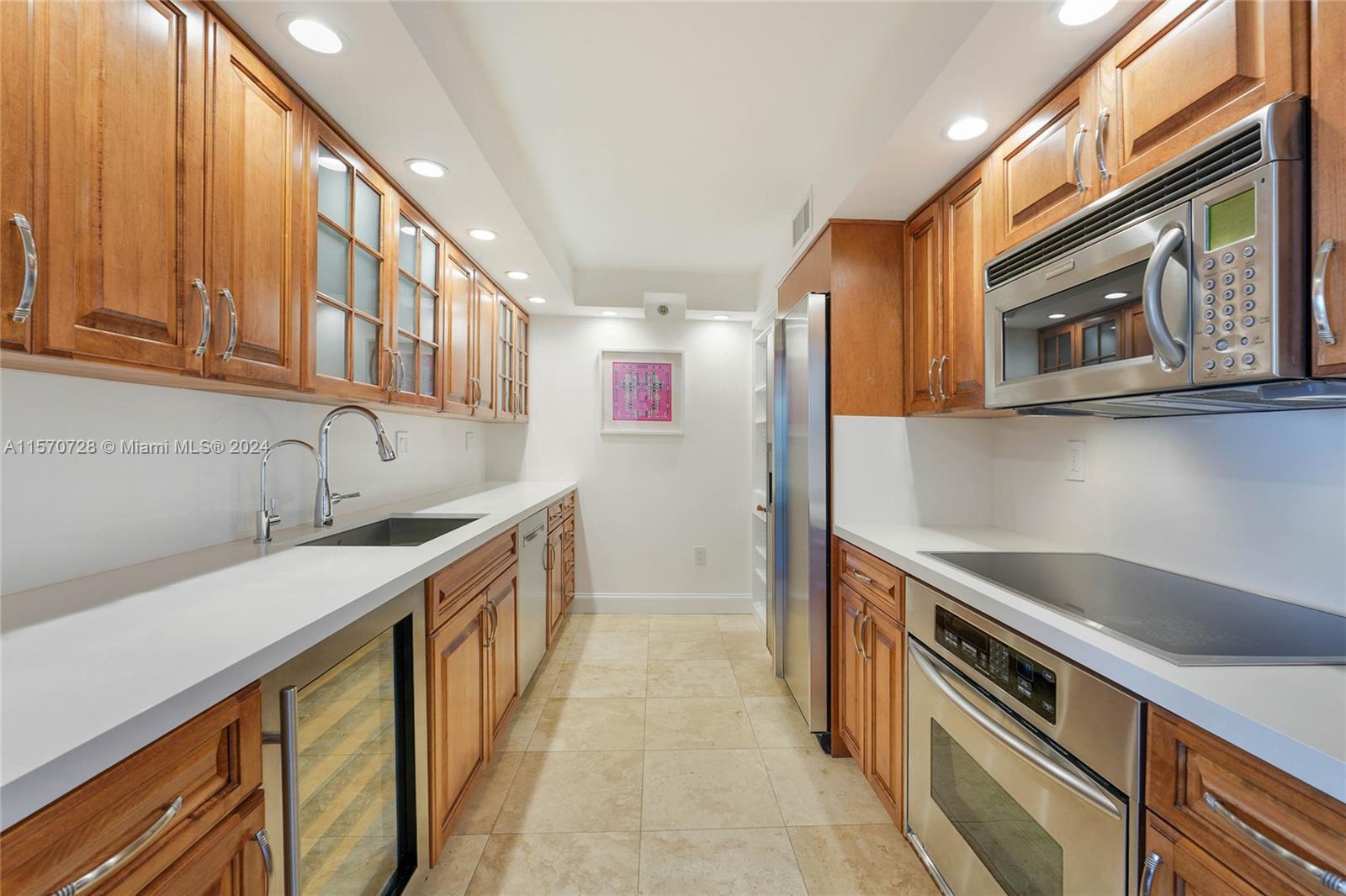 151 Southeast 15th Road, Unit 2202 Miami, FL 33129 - Photo 10 of 24