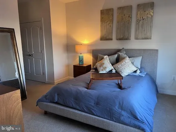 $3,200 | 13722 Neil Armstrong Avenue, Unit 508, Herndon, VA 20171