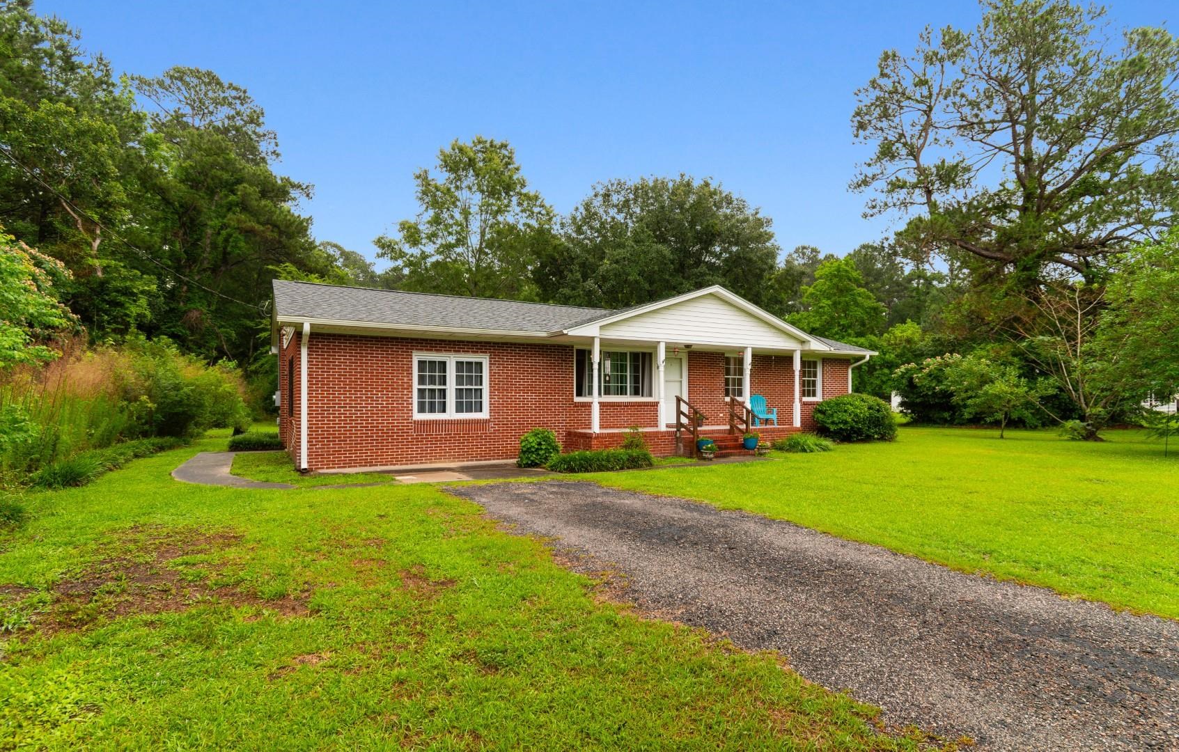 2240 Little Lamb Road Conway, SC 29527 - Photo 2 of 53