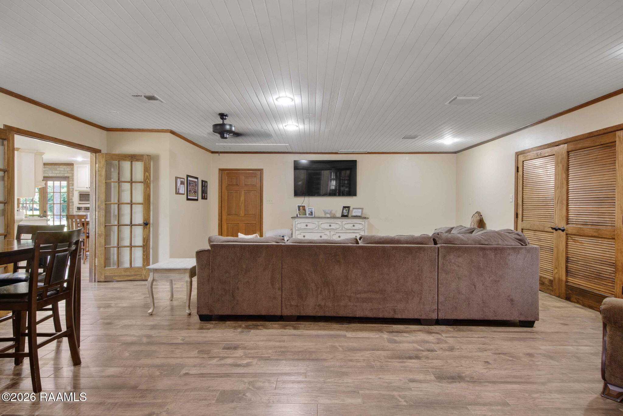 179 Forest Drive Crowley, LA 70526 - Photo 13 of 27 Den rear view