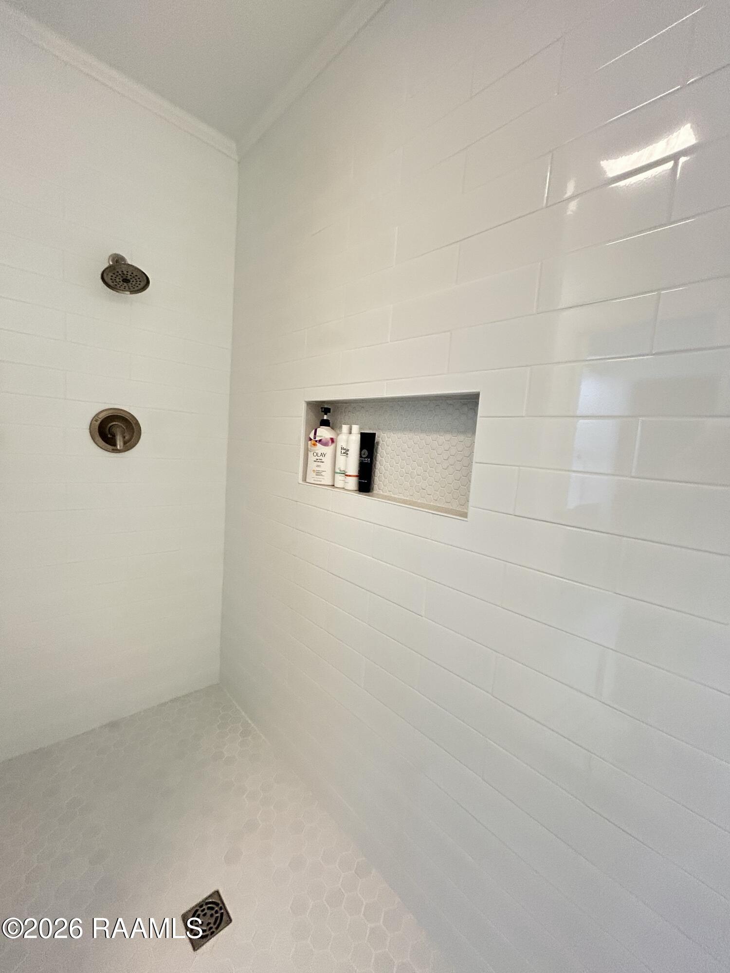 179 Forest Drive Crowley, LA 70526 - Photo 17 of 27 master shower