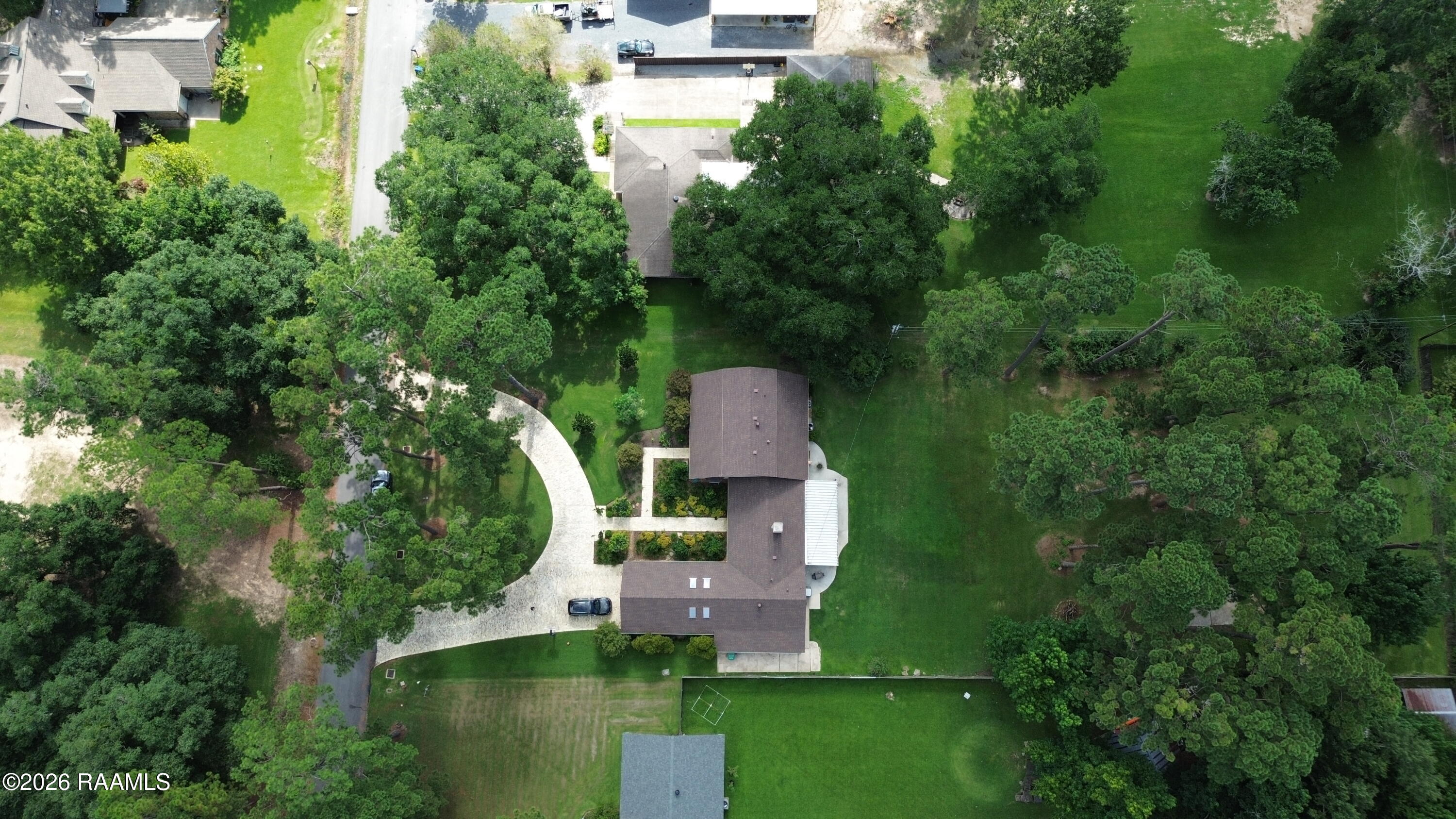 179 Forest Drive Crowley, LA 70526 - Photo 2 of 27 aerial side shot