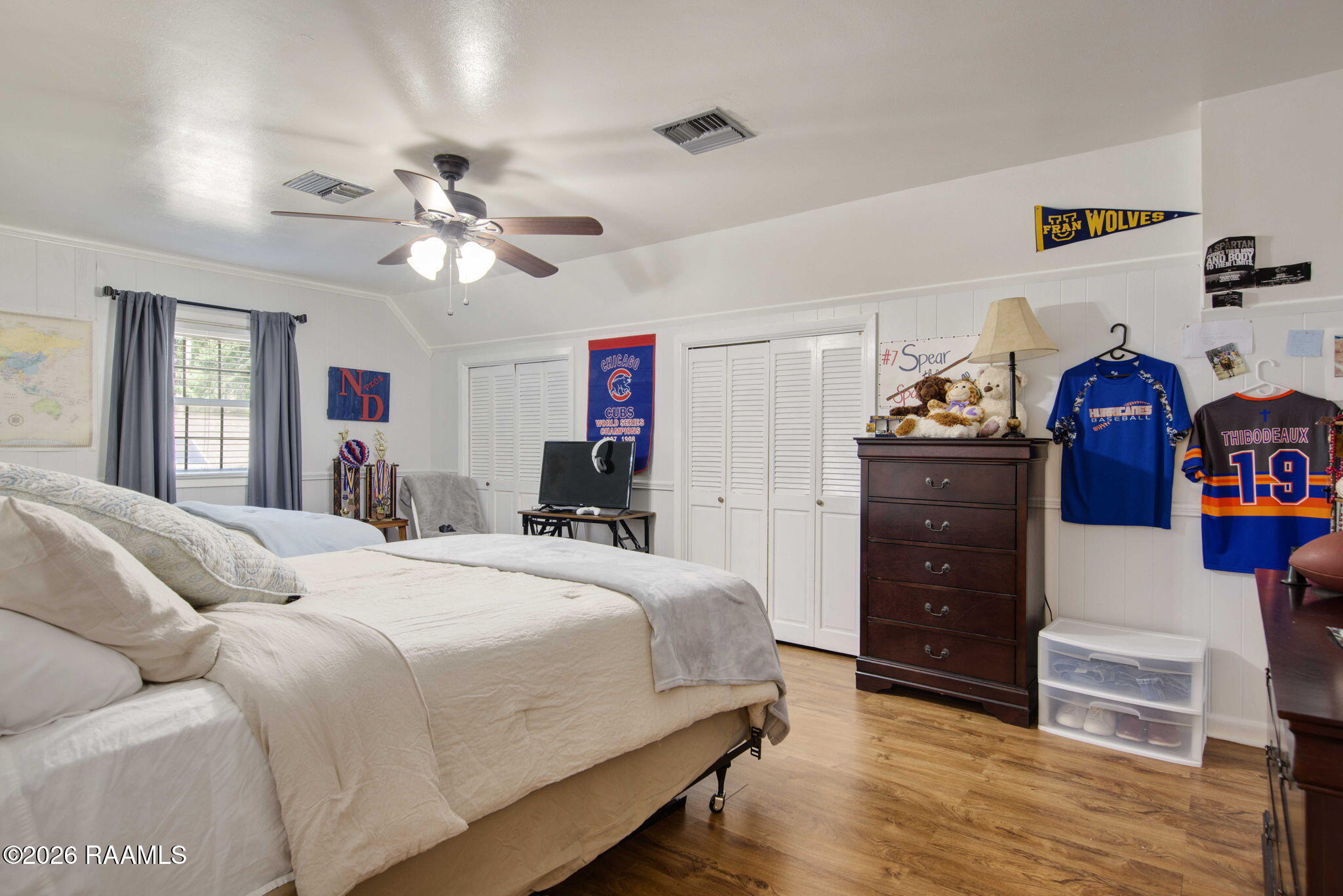 179 Forest Drive Crowley, LA 70526 - Photo 22 of 27 Upstairs Bedroom 1