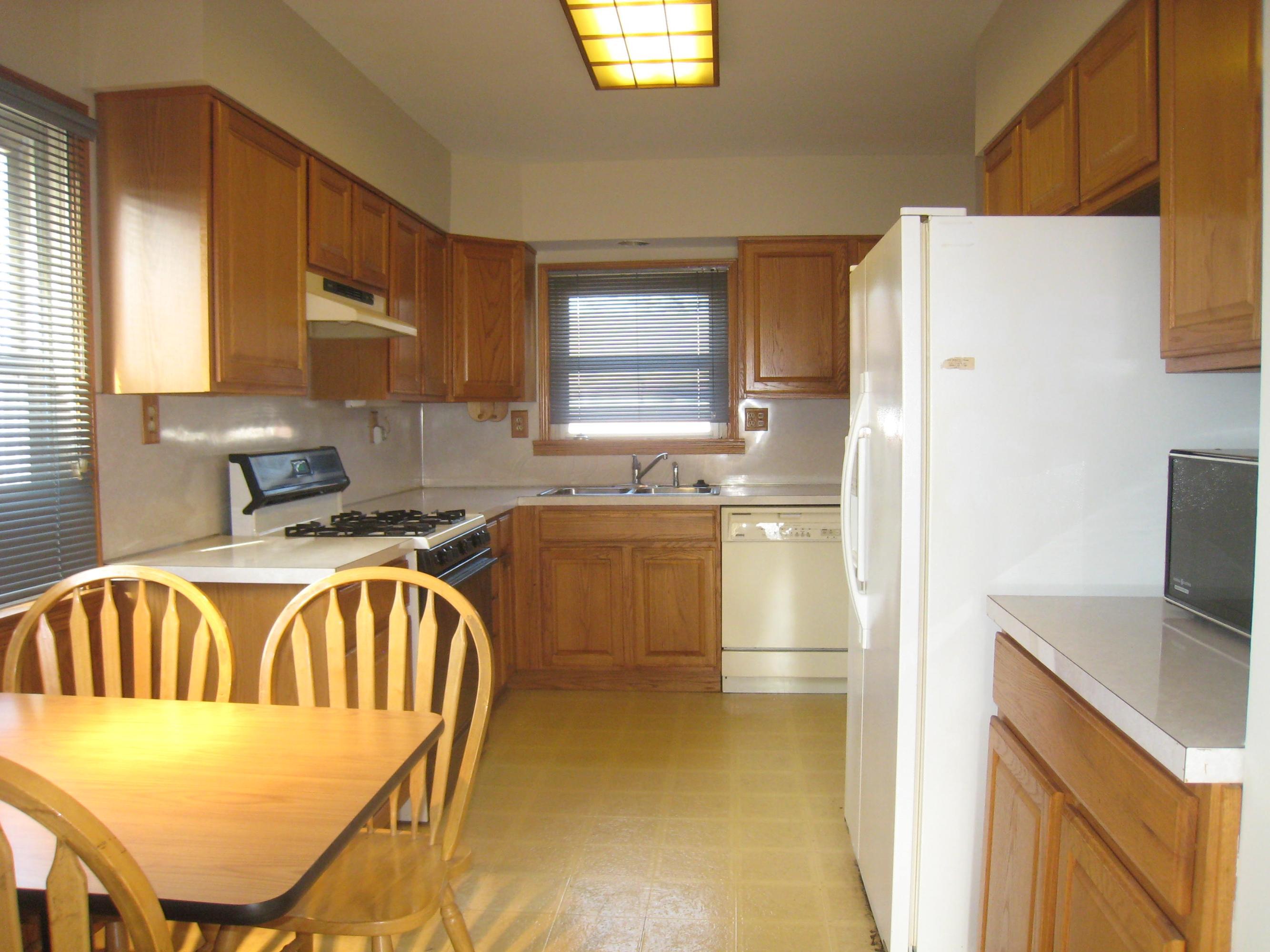 1194 Smith Road Columbus, OH 43207 - Photo 12 of 22