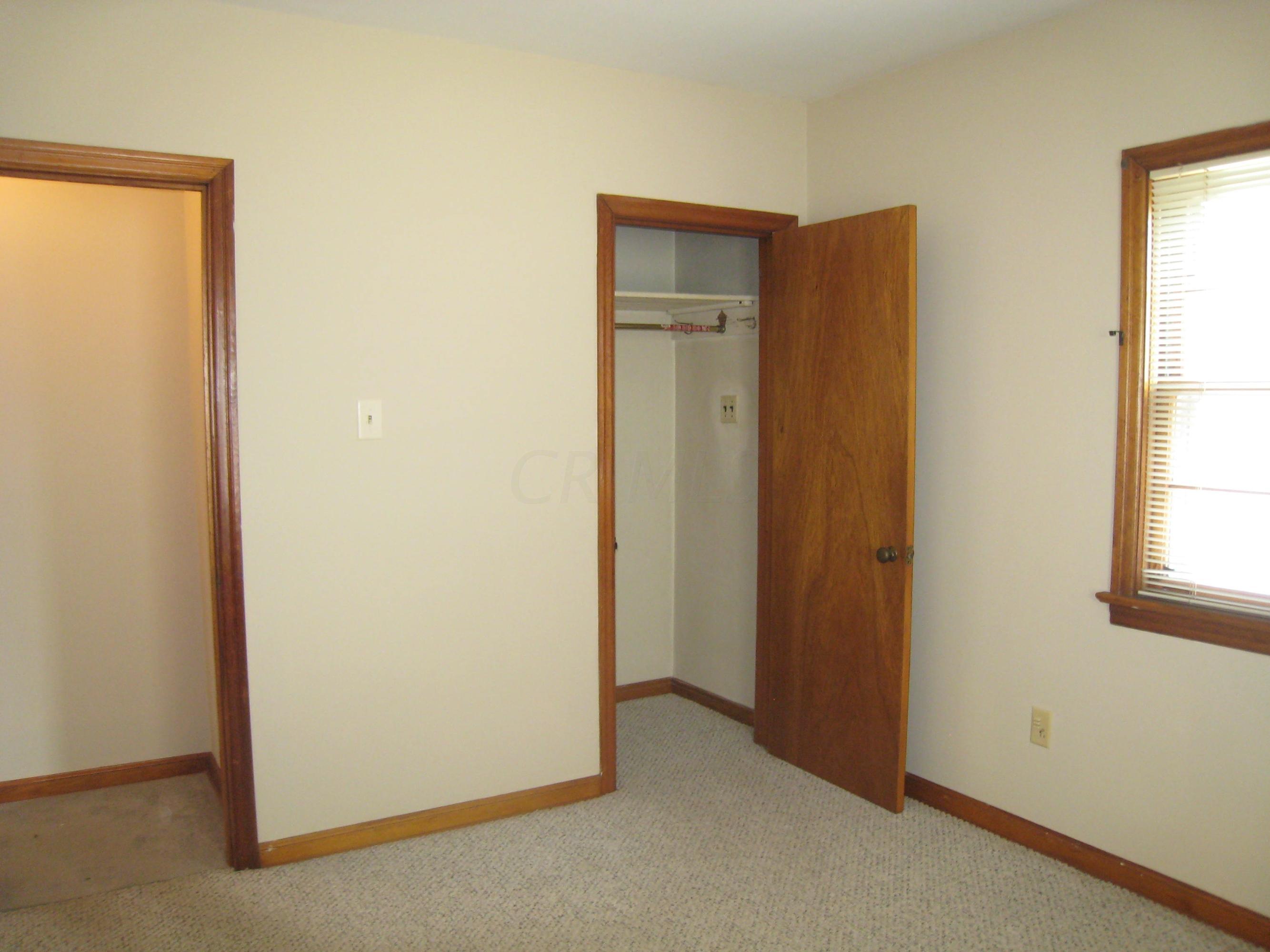 1194 Smith Road Columbus, OH 43207 - Photo 13 of 22