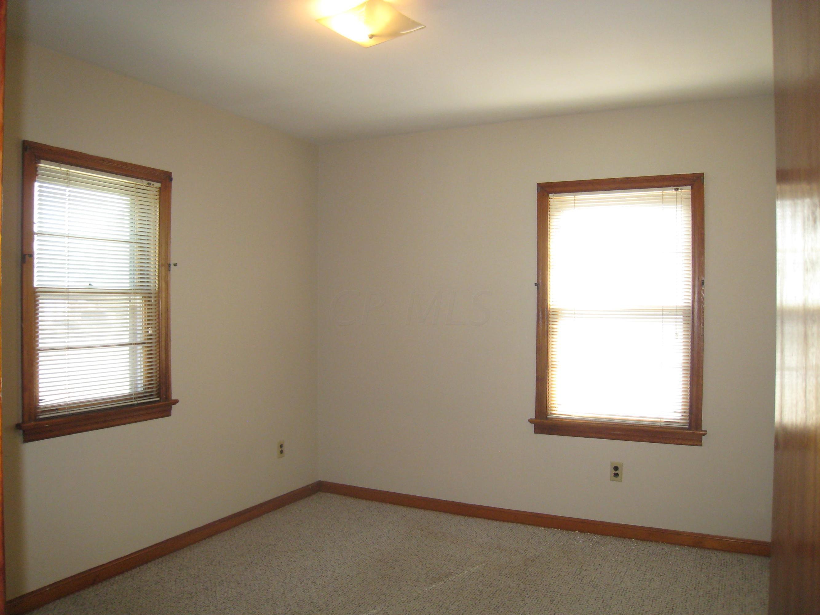 1194 Smith Road Columbus, OH 43207 - Photo 14 of 22