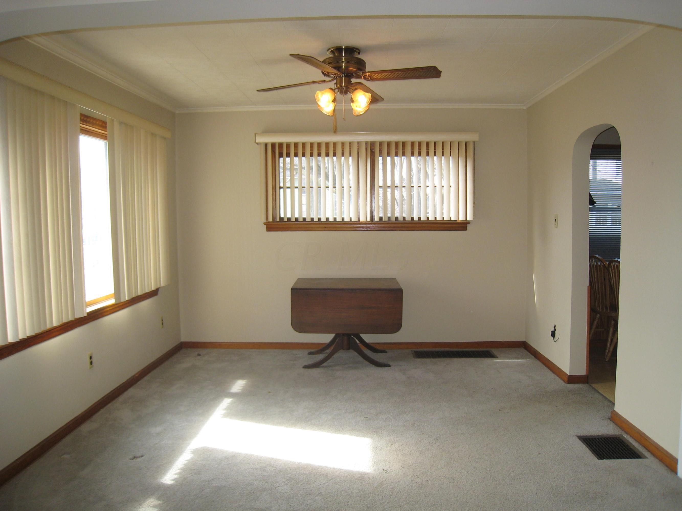 1194 Smith Road Columbus, OH 43207 - Photo 10 of 22