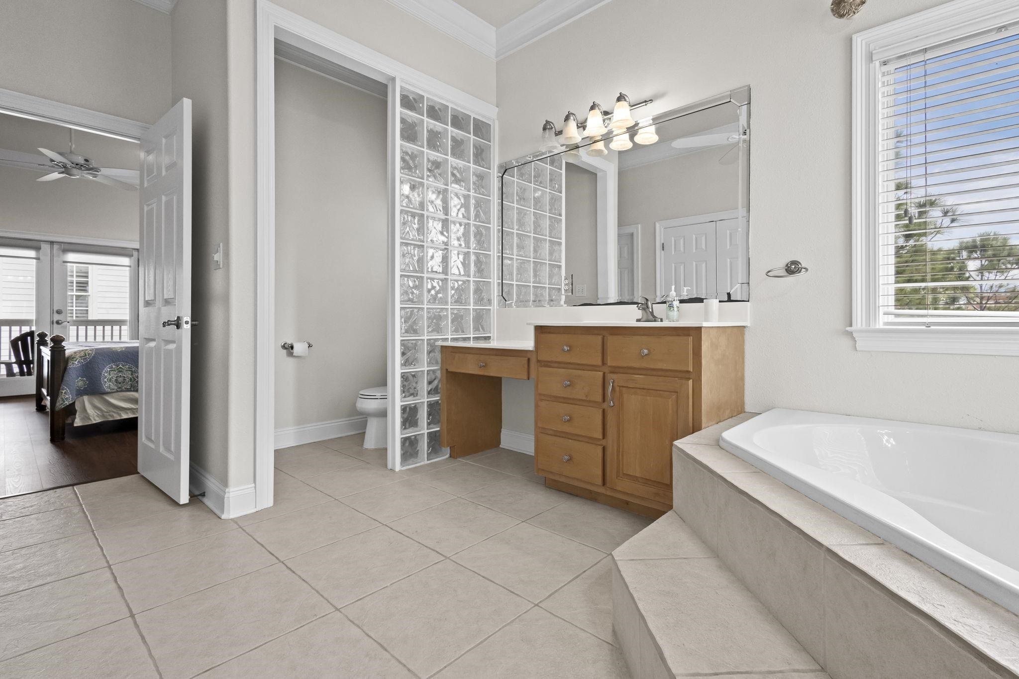 3446 Mariner Circle Orange Beach, AL 36561 - Photo 18 of 52 Bathroom