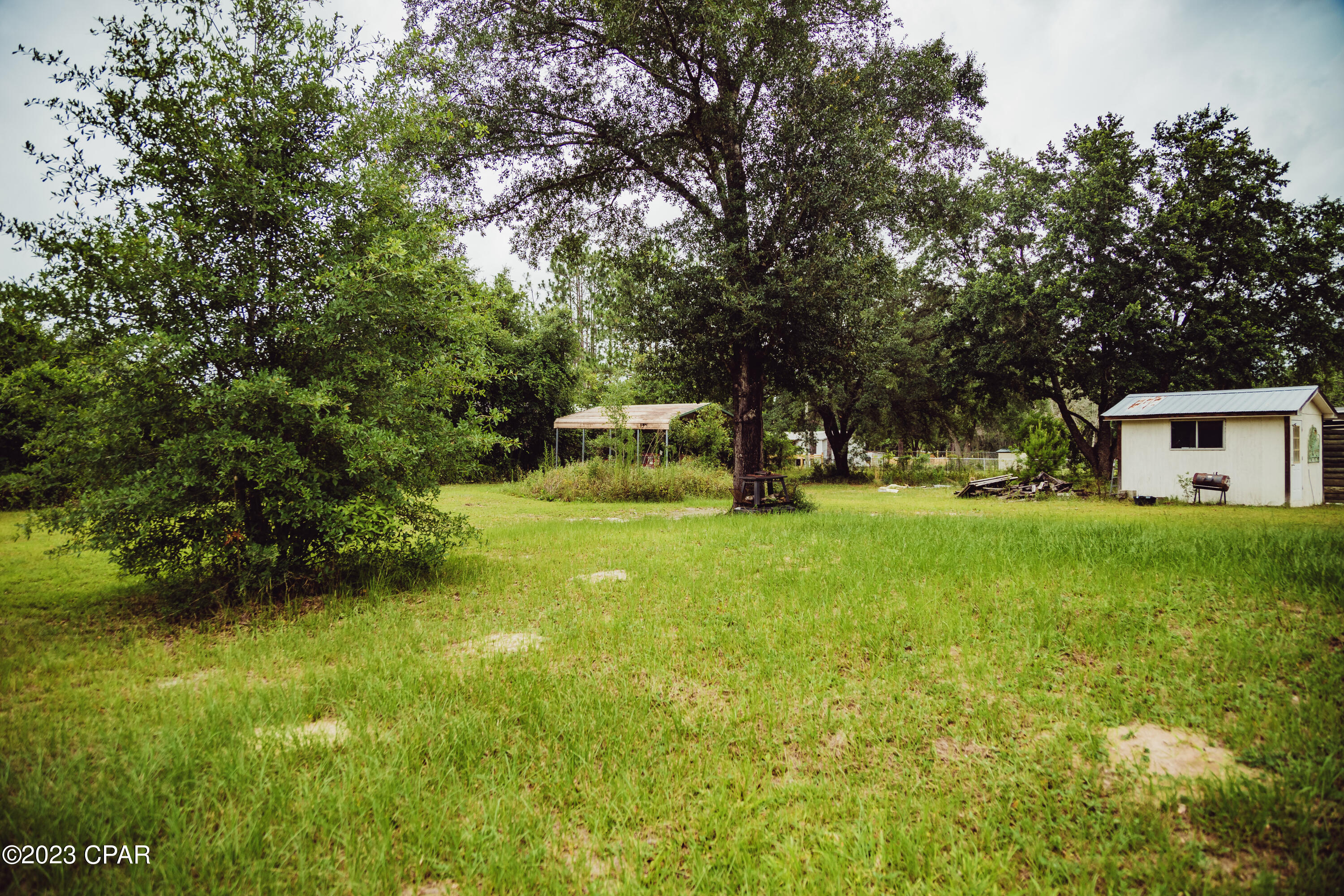 2726 Carter Circle Chipley, FL 32428 - Photo 39 of 43
