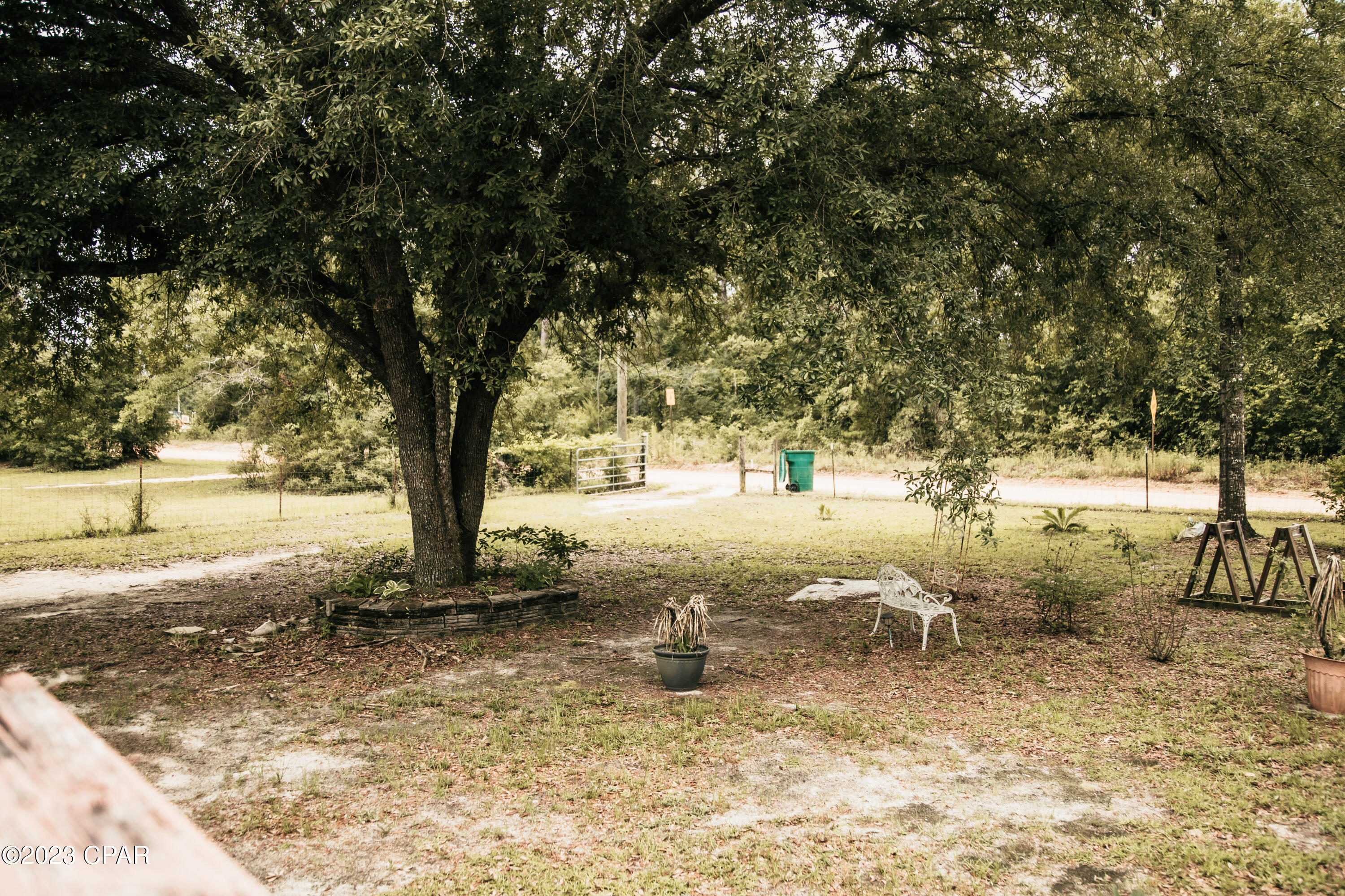 2726 Carter Circle Chipley, FL 32428 - Photo 41 of 43