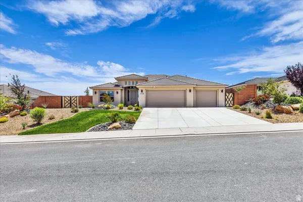 $600,000 | 2128 East Honeycomb Drive, St. George, UT 84790