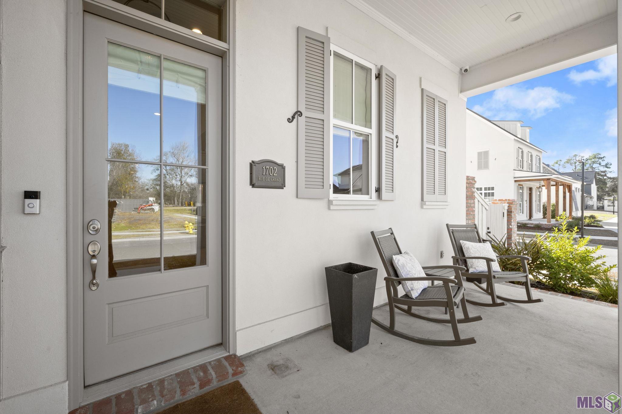 1702 Rue De Grand Baton Rouge, LA 70808 - Photo 2 of 37