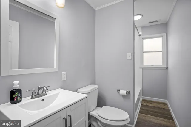 $365,000 | 1208 Oak Avenue, Shady Side, MD 20764