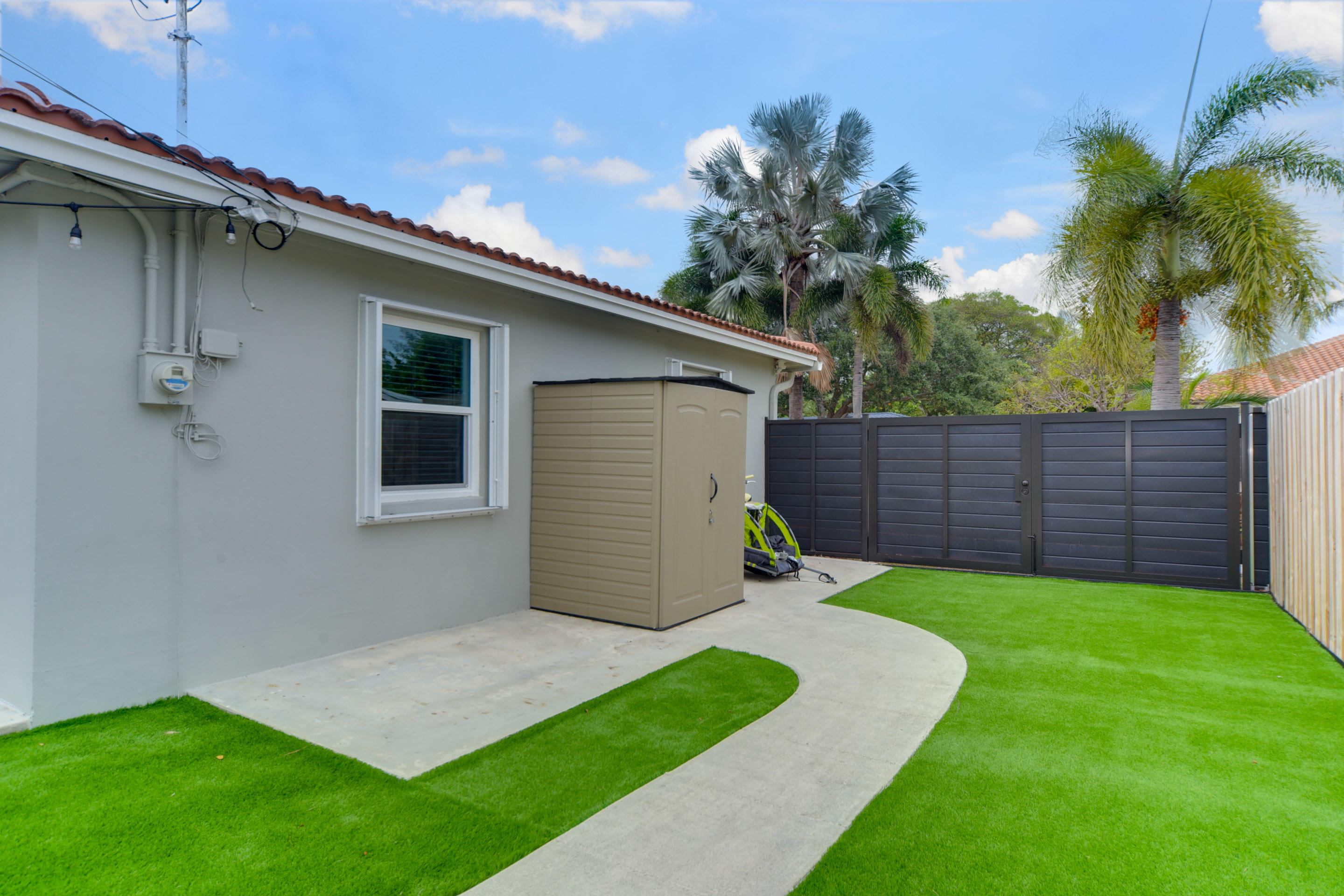 112 Gregory Place West Palm Beach, FL 33405 - Photo 25 of 28 MLS-13