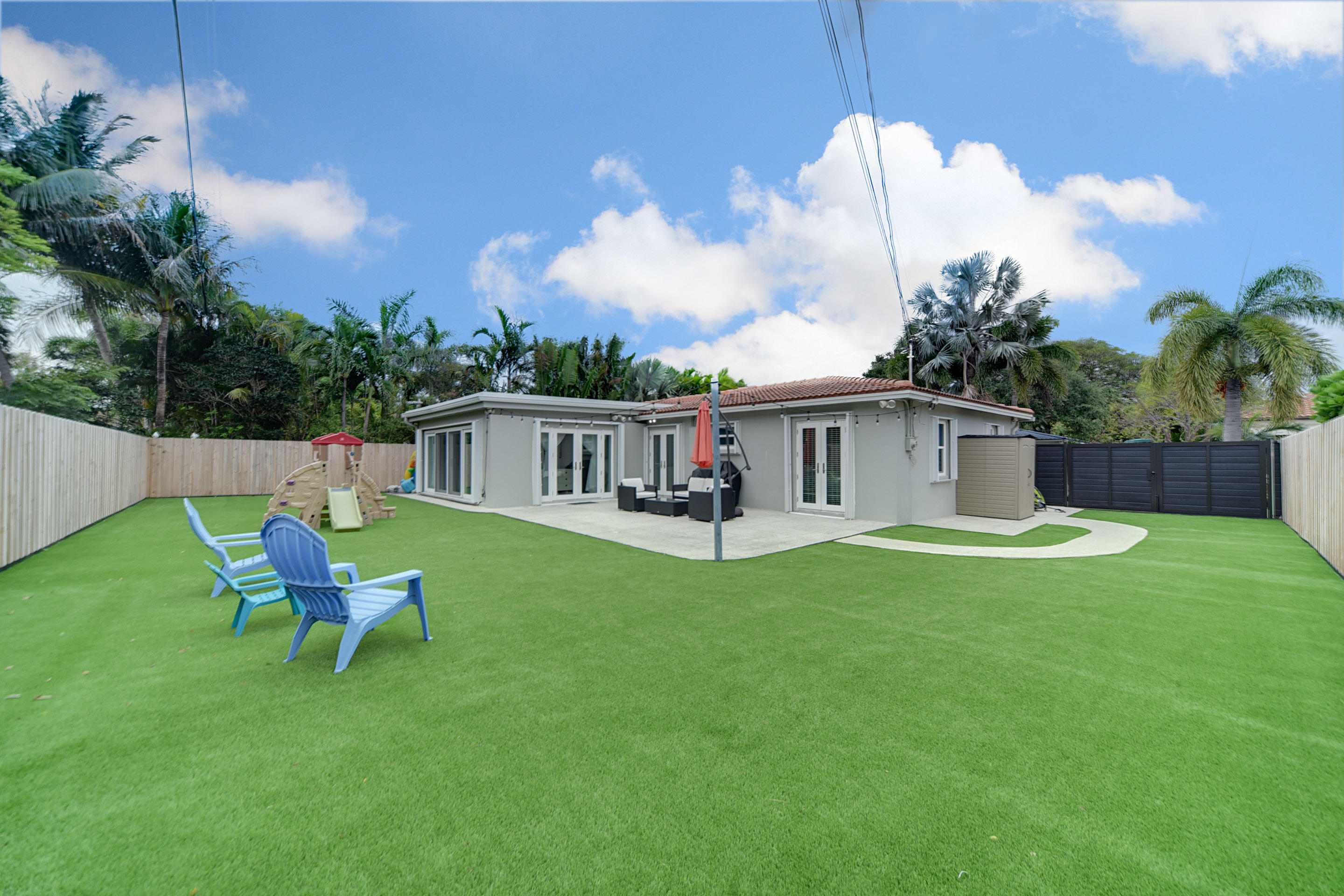 112 Gregory Place West Palm Beach, FL 33405 - Photo 26 of 28 MLS-10