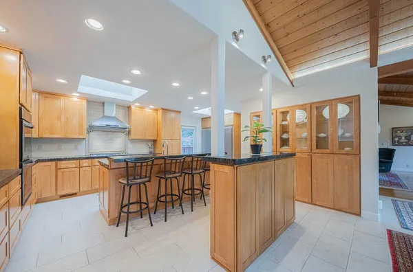 $1,495,000 | 25207 Casiano Drive, Salinas, CA 93908