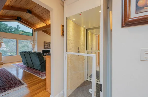 $1,495,000 | 25207 Casiano Drive, Salinas, CA 93908