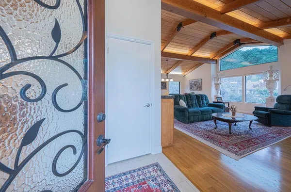 $1,495,000 | 25207 Casiano Drive, Salinas, CA 93908